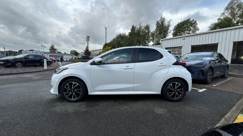 Toyota Yaris 1.5 Hybrid Design 5dr CVT Hybrid Hatchback